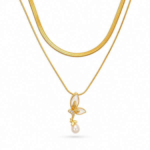 Camellia Pearl Necklace