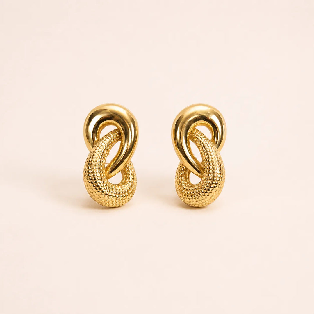 Interlock Knot Studs