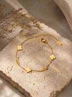 Load image into Gallery viewer, Clover &amp; Wings Charm Bracelet

