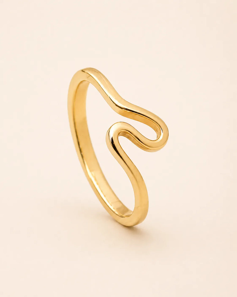 Wave Loop Ring