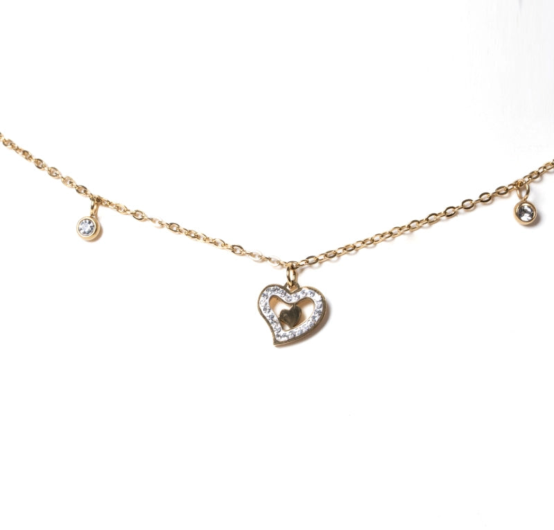 Heart charm necklace