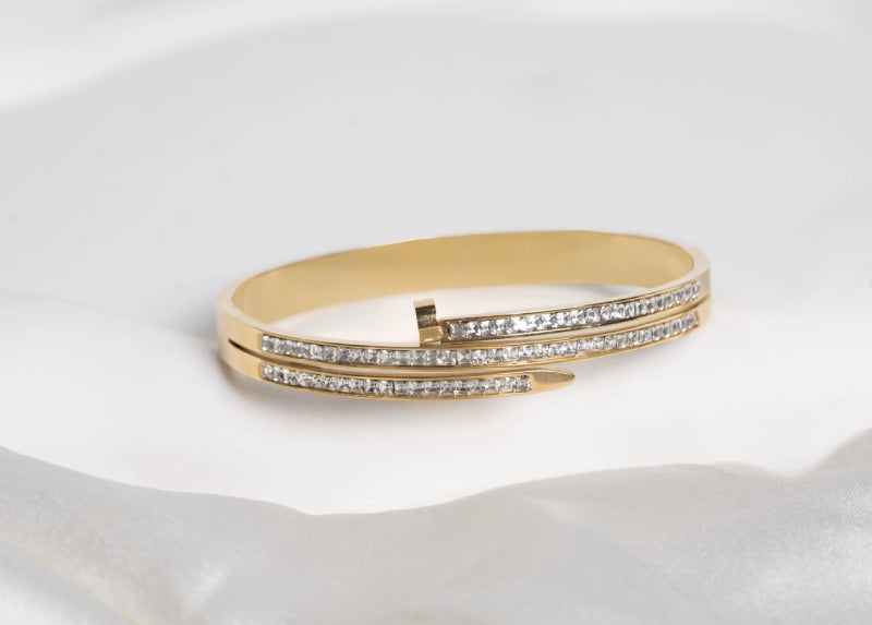Diamond Nail Kada