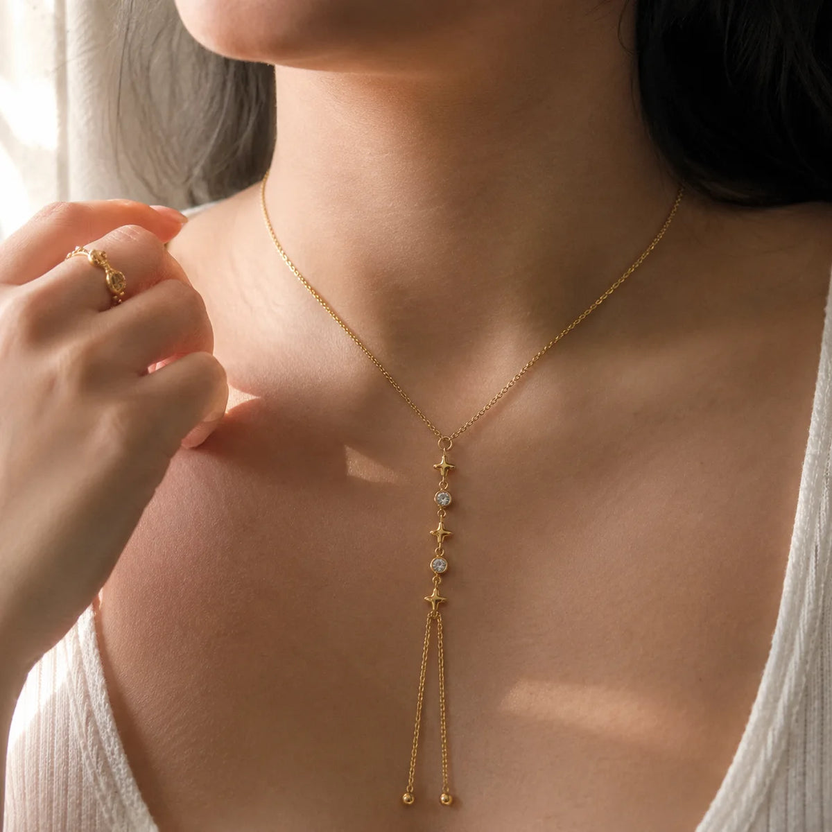 Stellar drop necklace
