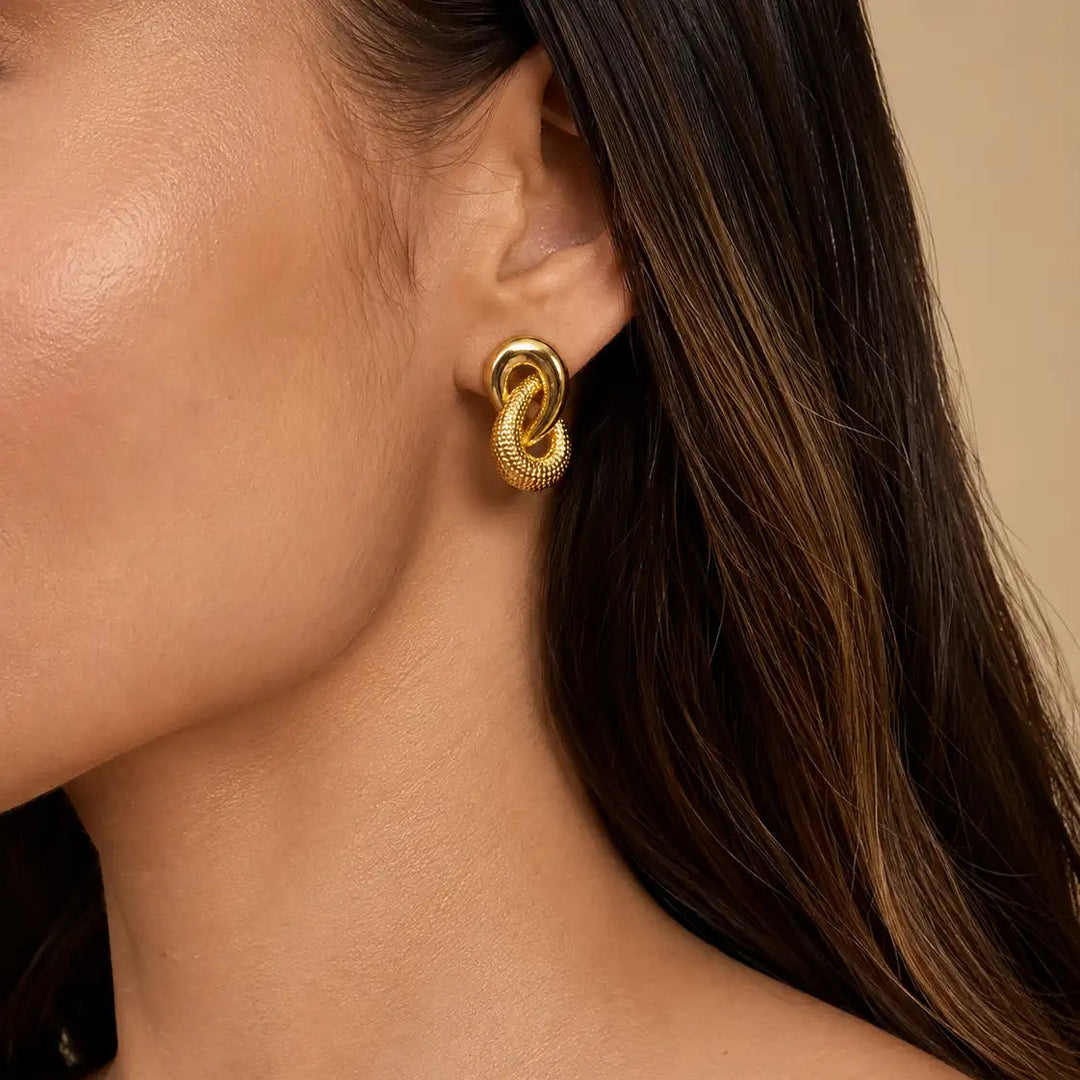 Interlock Knot Studs