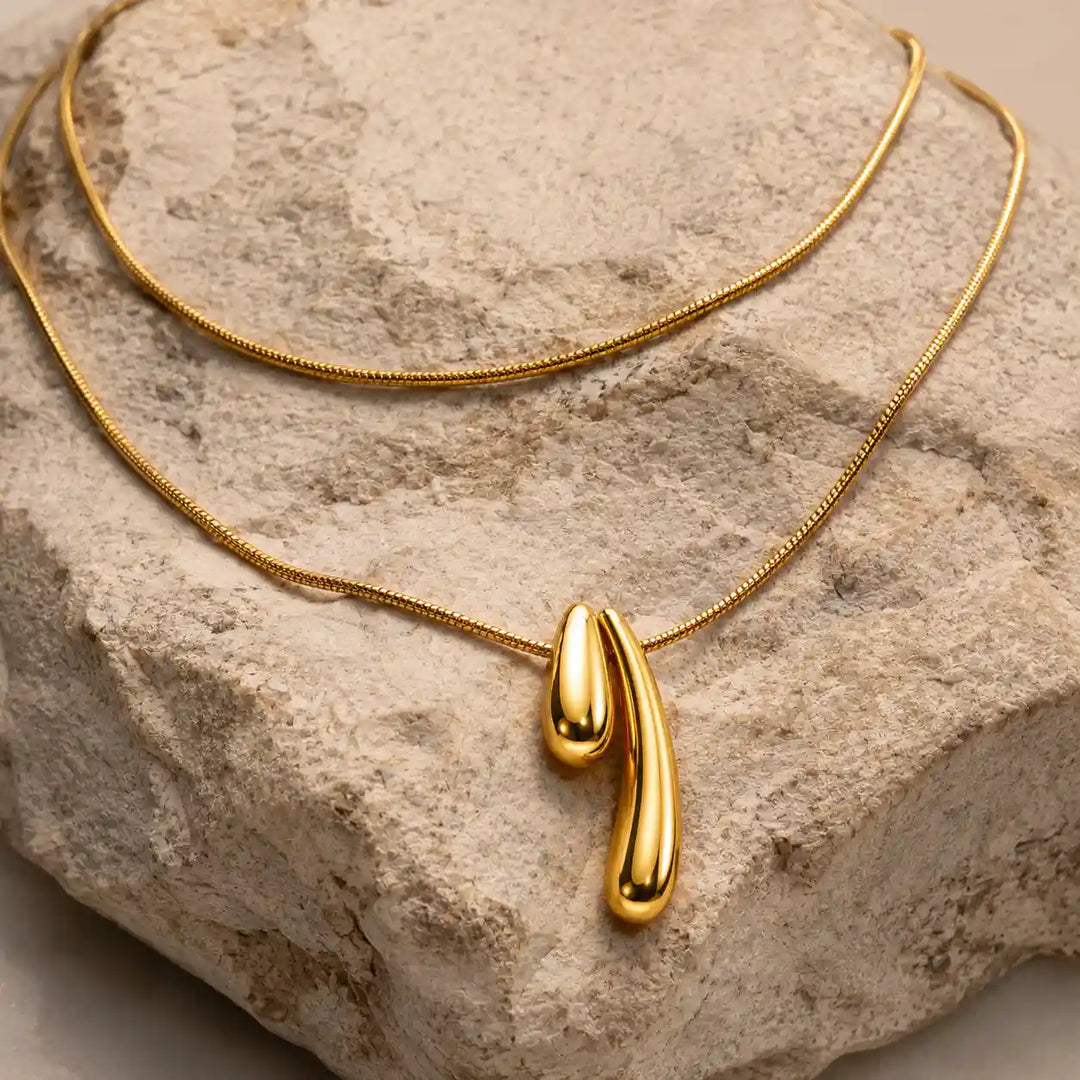 Liquid Gold Sculpt Pendant Necklace