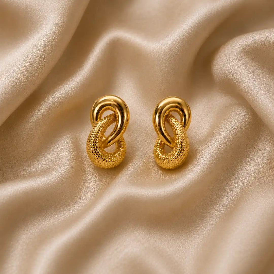 Interlock Knot Studs