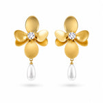 Load image into Gallery viewer, Floral Pearl Drop Earrings
